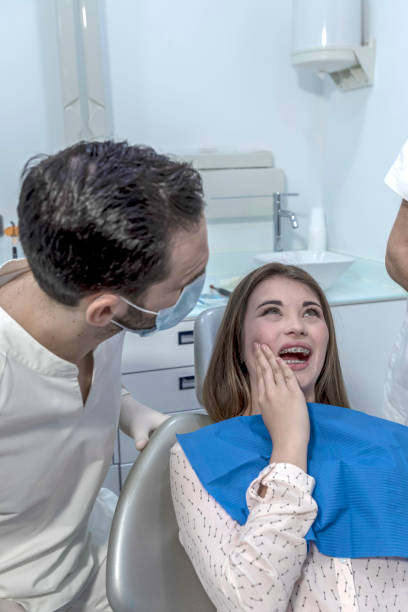 Best Emergency Dental Services for Seniors in Summerside, OH